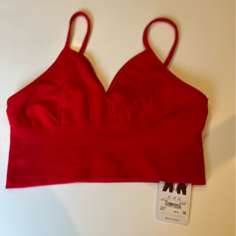 NWT Alo Yoga Delight Bralette - Scarlet